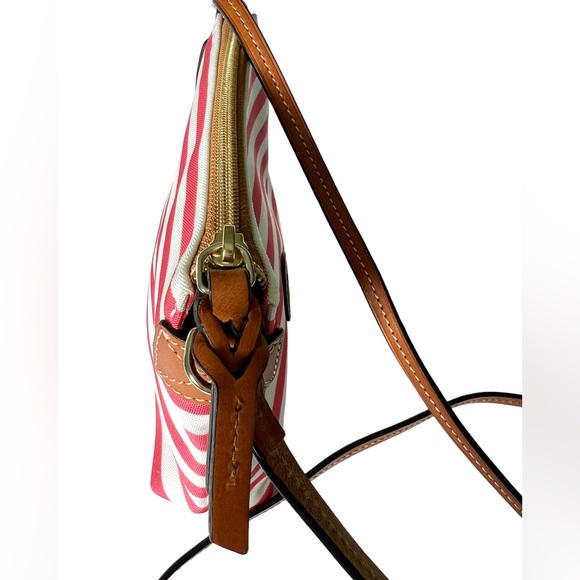 Dooney & Bourke Sullivan Striped Crossbody Bag Watermelon & White Stripe EUC - Picture 5 of 14